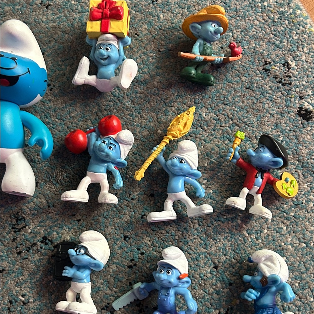 Smurfs Toy Figurine Set - Blue and White - Picture 8 of 8